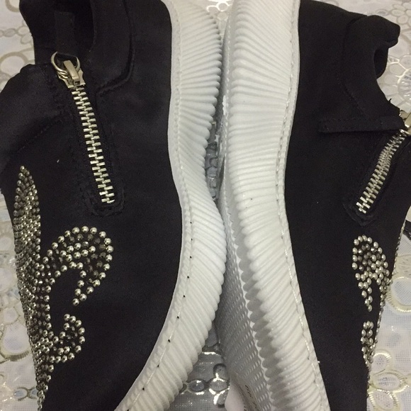 NWT Women's sneakers SZ 7 With zipper in the sides - Picture 7 of 8